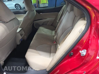 2024 Toyota Camry LE - miniatura 13
