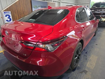 2024 Toyota Camry LE - miniatura 4