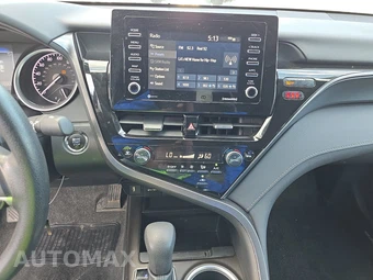2024 Toyota Camry LE - miniatura 11