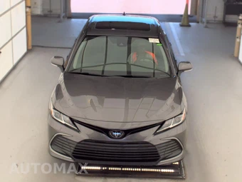2024 Toyota Camry LE - miniatura 2