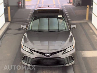 2024 Toyota Camry LE - miniatura 2