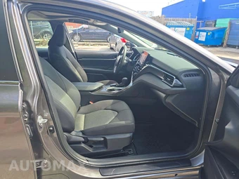 2024 Toyota Camry LE - miniatura 15