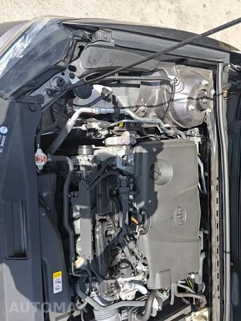 2024 Toyota Camry LE - miniatura 23