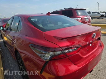 2024 Toyota Camry SE - miniatura 6