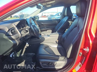 2024 Toyota Camry SE - miniatura 7