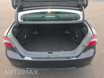 2024 Toyota Camry SE - miniatura 11