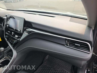 2024 Toyota Camry SE - miniatura 16