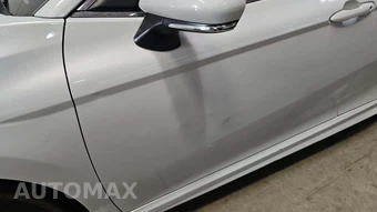 2024 Toyota Camry SE - miniatura 24