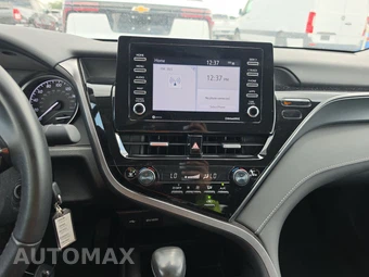 2024 Toyota Camry SE - miniatura 11