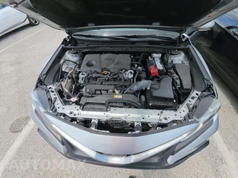 2024 Toyota Camry SE - miniatura 15