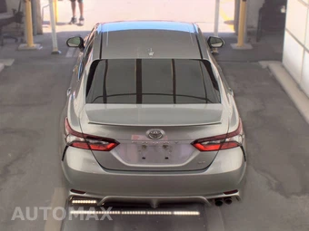 2024 Toyota Camry SE - miniatura 5