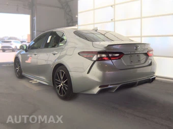2024 Toyota Camry SE - miniatura 6