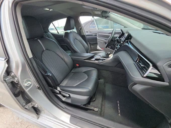 2024 Toyota Camry SE - miniatura 8