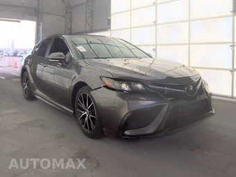 2024 Toyota Camry SE - miniatura 3