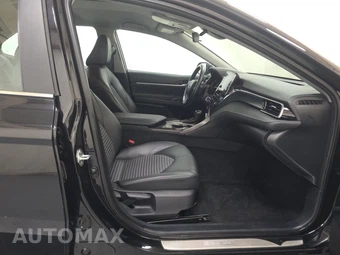 2024 Toyota Camry SE - miniatura 8