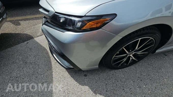 2024 Toyota Camry SE - miniatura 25