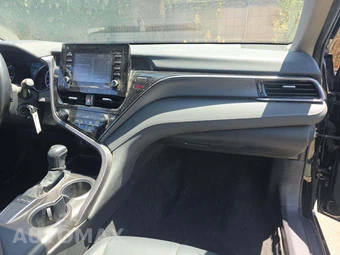 2024 Toyota Camry SE - miniatura 19