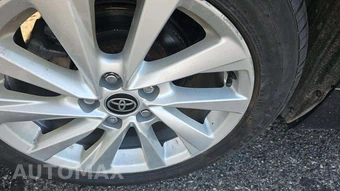 2024 Toyota Camry SE - miniatura 34