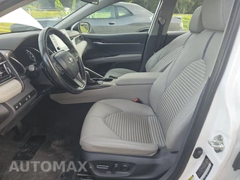 2024 Toyota Camry SE - miniatura 7