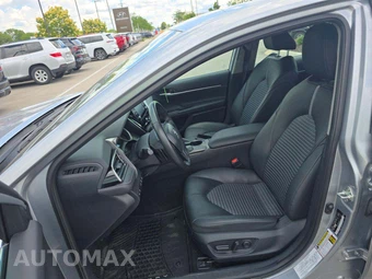 2024 Toyota Camry SE - miniatura 3