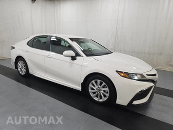 2024 Toyota Camry SE - miniatura 3
