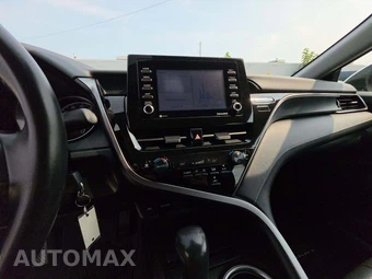 2024 Toyota Camry SE - miniatura 10