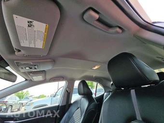 2024 Toyota Camry SE - miniatura 11