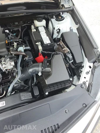 2024 Toyota Camry SE - miniatura 21