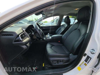 2024 Toyota Camry SE - miniatura 6