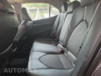 2024 Toyota Camry SE - miniatura 10