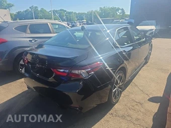 2024 Toyota Camry SE - miniatura 4