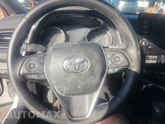 2024 Toyota Camry SE - miniatura 10
