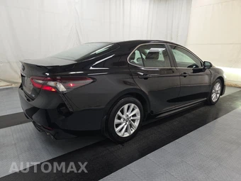 2024 Toyota Camry SE - miniatura 4