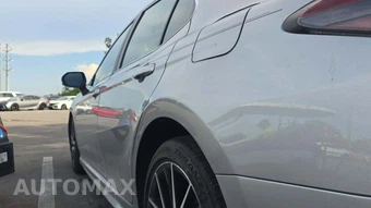 2024 Toyota Camry SE - miniatura 18