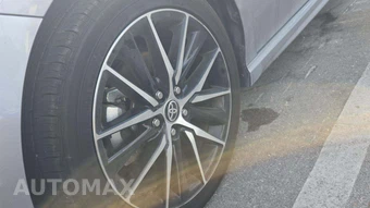 2024 Toyota Camry SE - miniatura 20