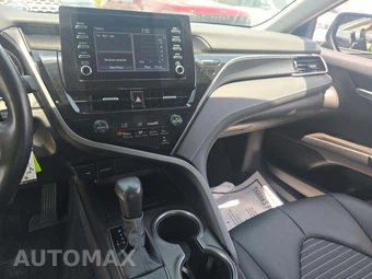 2024 Toyota Camry SE - miniatura 10