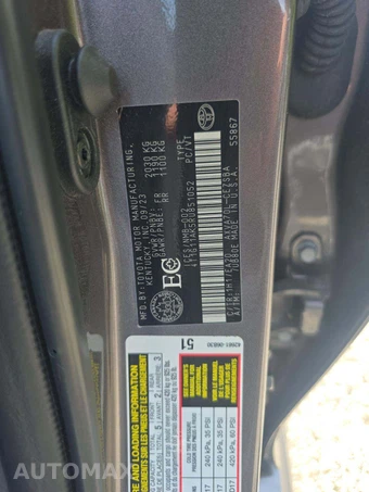 2024 Toyota Camry SE - miniatura 5
