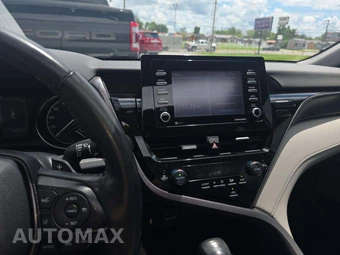 2024 Toyota Camry SE - miniatura 7