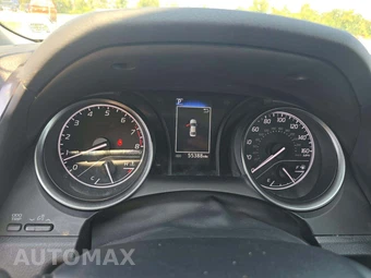 2024 Toyota Camry SE - miniatura 6