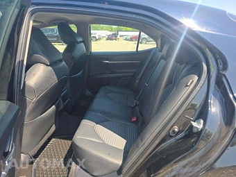 2024 Toyota Camry SE - miniatura 10