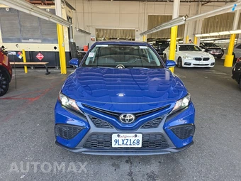 2024 Toyota Camry SE - miniatura 2