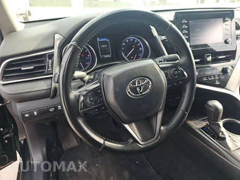 2024 Toyota Camry SE - miniatura 10