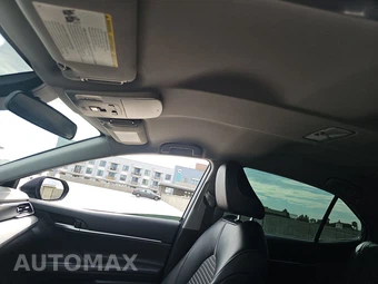 2024 Toyota Camry SE - miniatura 18