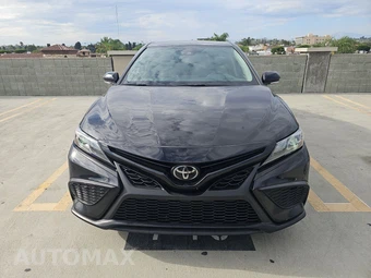 2024 Toyota Camry SE - miniatura 2