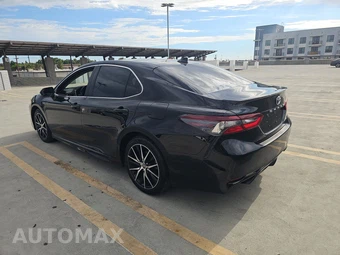 2024 Toyota Camry SE - miniatura 6