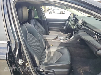2024 Toyota Camry SE - miniatura 8