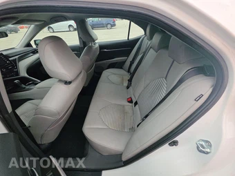2024 Toyota Camry SE - miniatura 13