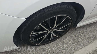 2024 Toyota Camry SE - miniatura 20