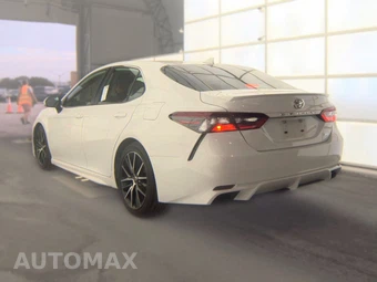 2024 Toyota Camry SE - miniatura 6