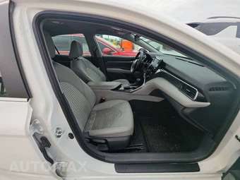 2024 Toyota Camry SE - miniatura 8